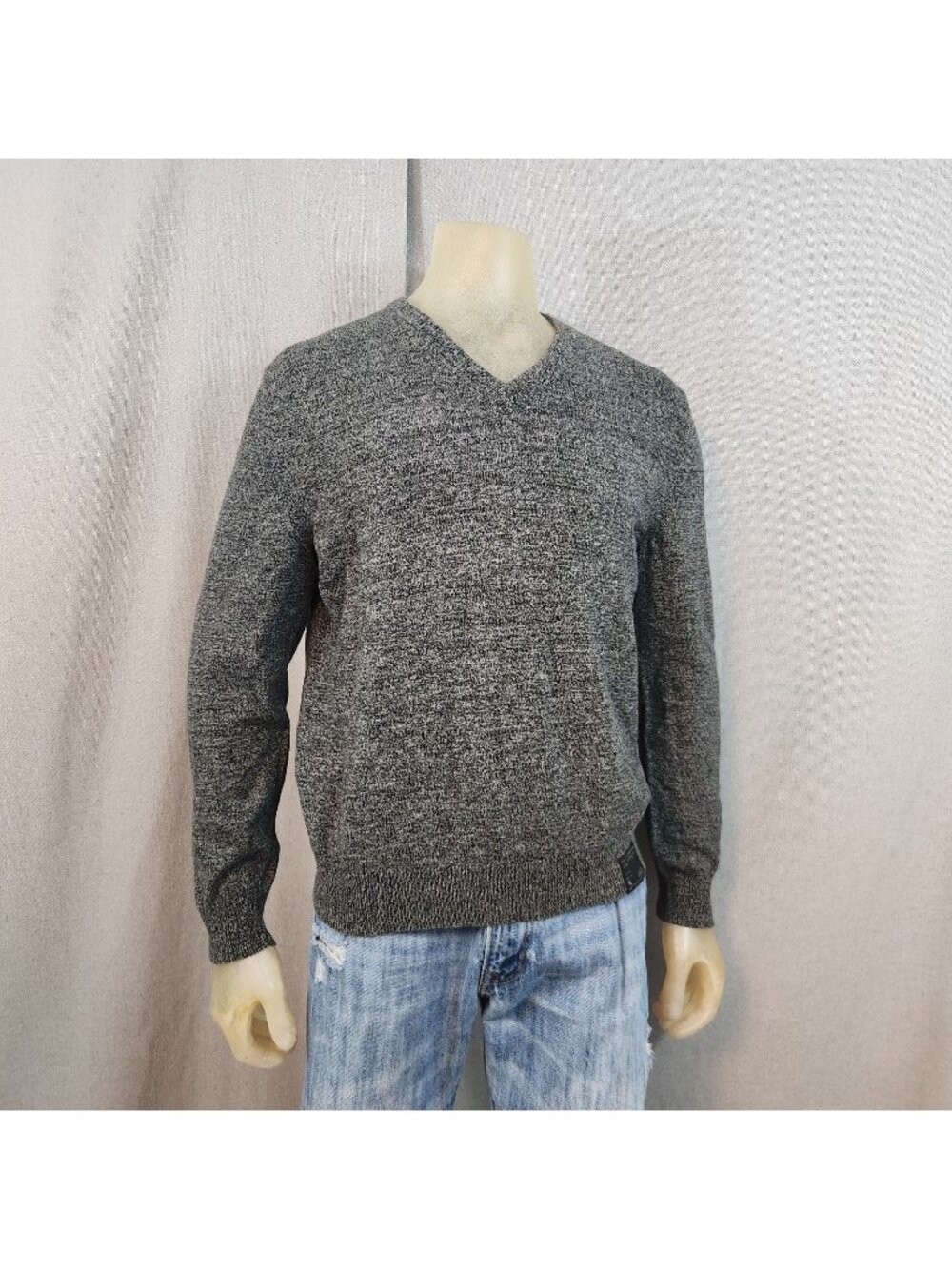 Express Peppered Gray Long Slv V Neck 100% Cotton Pullover Sweater Top LARGE